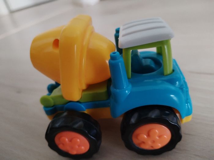 Lot de 3 voitures - photo numéro 4