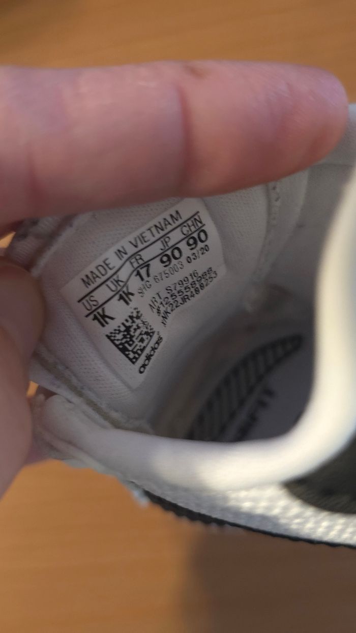 🥰🤩 lot Baskets adidas 17/19 et nike 17 unisex 🤩🥰 - photo numéro 6
