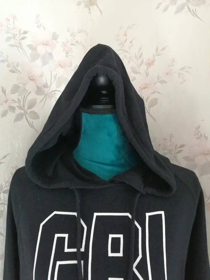 Sweat à capuche noir à message grl pwr / fb sister / (L) - photo numéro 4