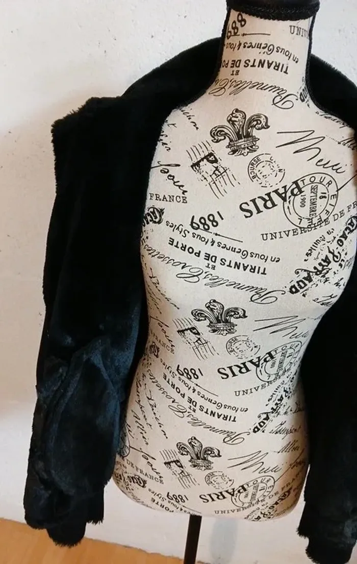 🖤 Veste doublée fausse fourrure – Etam – Taille 40 – Bon état - photo numéro 9
