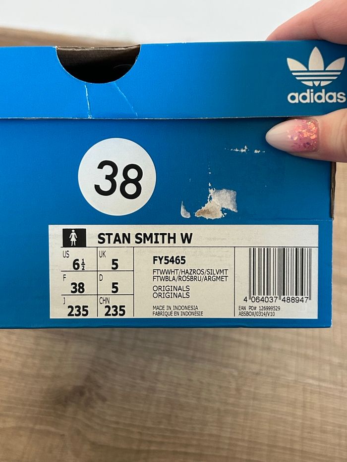 Baskets blanches et roses neuves Adidas Stan Smith pointure 38 - photo numéro 9