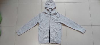 Gilet zippé à capuche 12 ans
