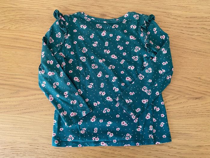 T-shirt vert à fleurs roses C&A Taille 7 ans - photo numéro 5
