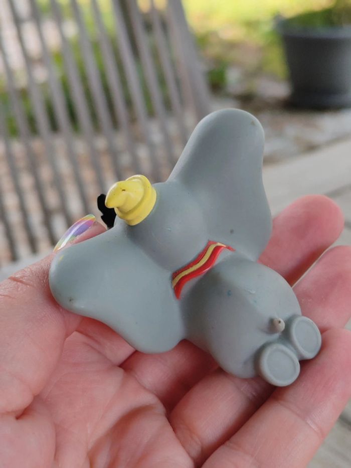 Figurine Dumbo l'éléphant - Disney - photo numéro 4