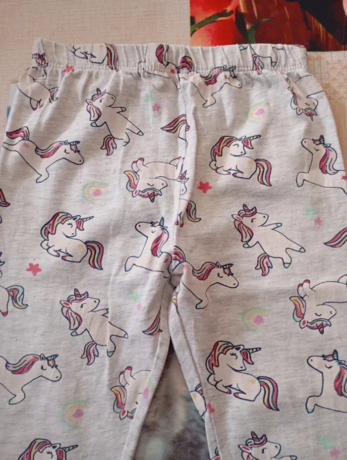 Legging licornes taille 4 ans - photo numéro 3