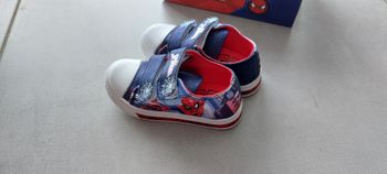 Chaussures été Spiderman lumière 