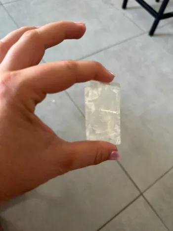 Cristal de calcite transparent