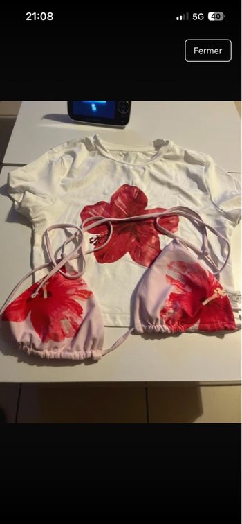 T shirt haut de maillot de bain fleur