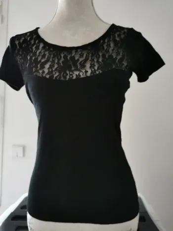 T-shirt à dentelles Gémo