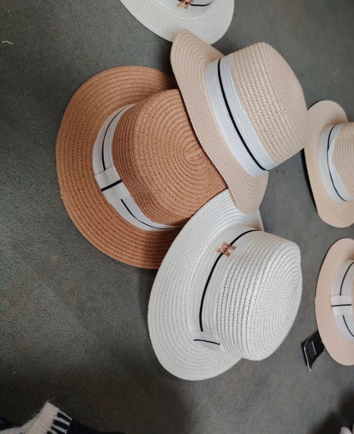 Lot Chapeaux - photo numéro 3