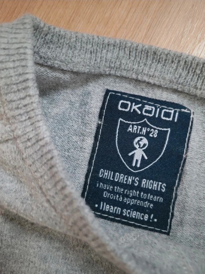 Pull Okaïdi 4 ans - photo numéro 3