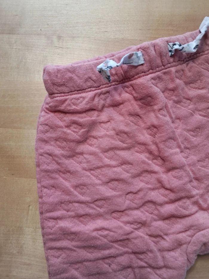 Pantalon pour fille taille 12mois marque Gémo très bon état - photo numéro 2