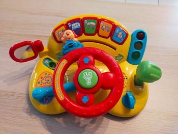 Volant musical VTECH voum vroum des découvertes