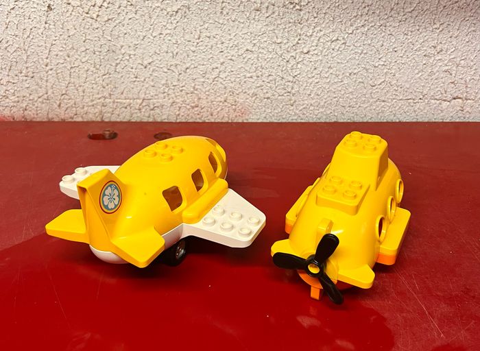 2 véhicules Lego Duplo - photo numéro 2
