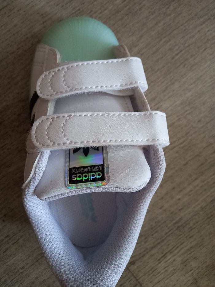 Baskets lumineux enfant Adidas star led lights baskets garçon 26 baskets fille 26 NEUF - photo numéro 10