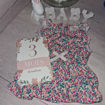 Robe / tunique tape à l'œil 3 mois