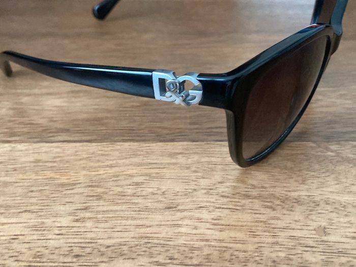 Lunettes de soleil Dolce & Gabbana - photo numéro 8