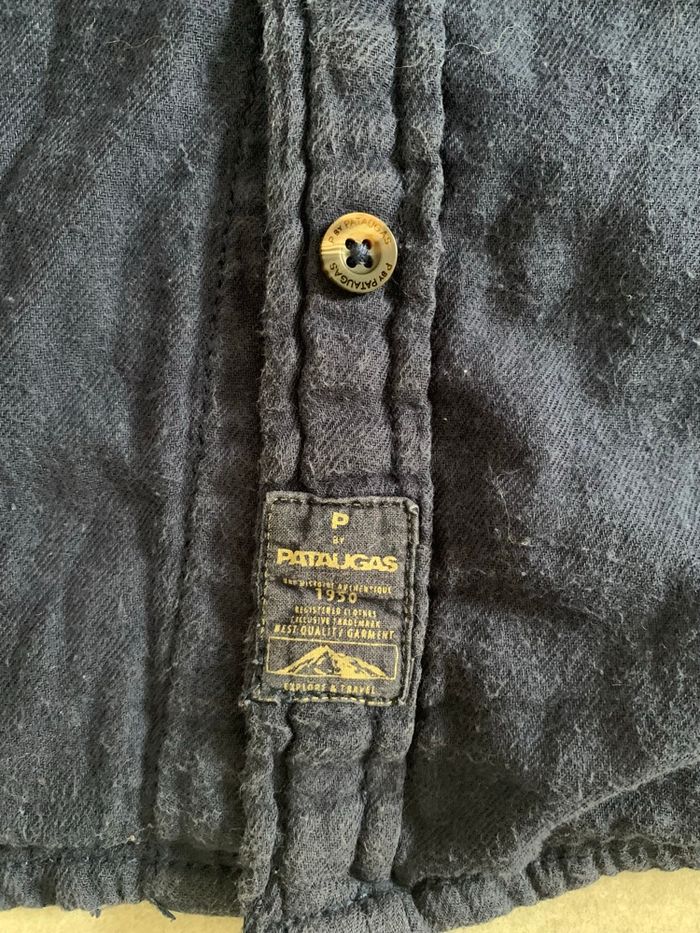 Chemise marine chaude Pataugas taille L - photo numéro 3