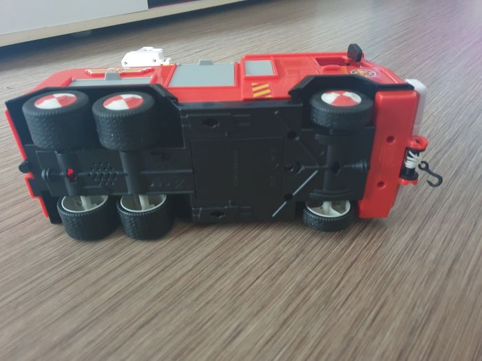 Camion sam le pompier - photo numéro 4