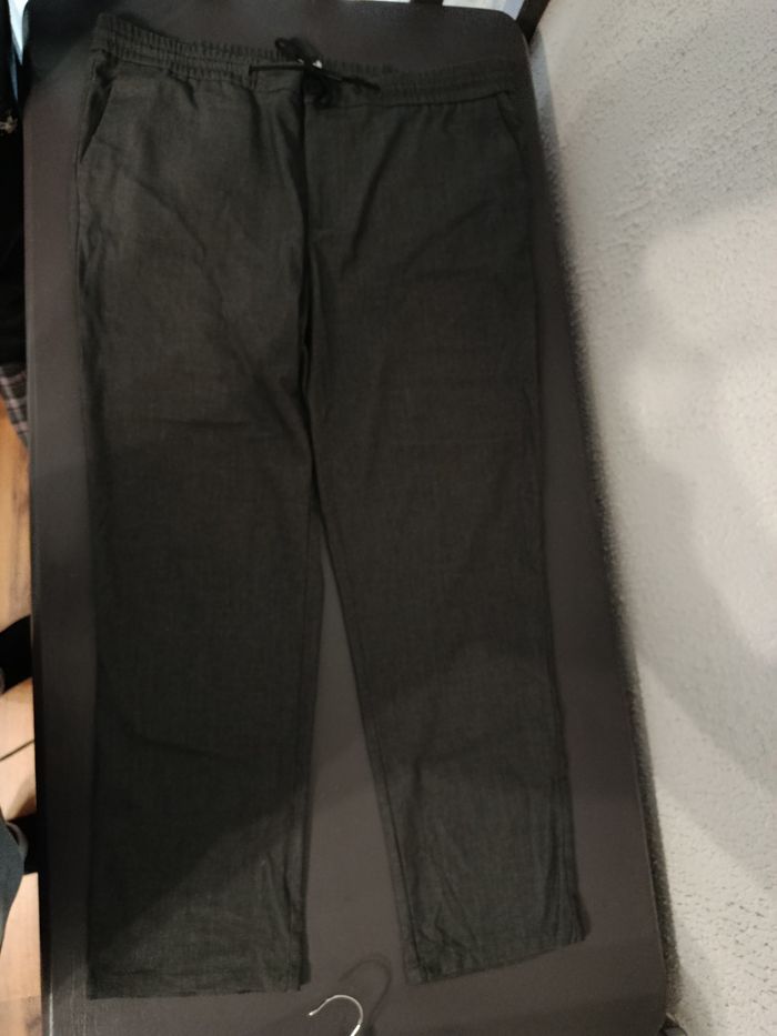 Pantalon droit unisexe gris taille 54