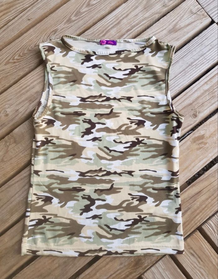 Top débardeur imprimé militaire Y2K - photo numéro 2