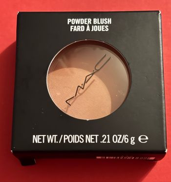 Blush de la marque Mac - teinte pêche