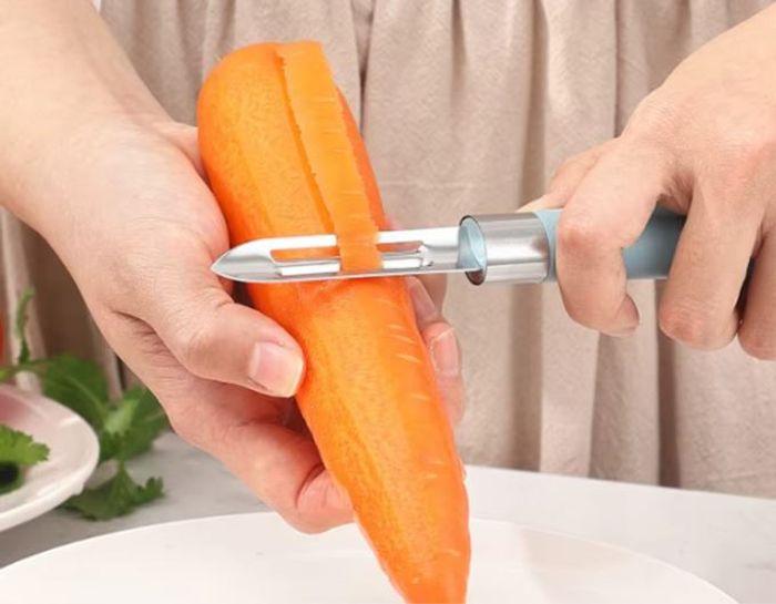 lot de 2 économes/éplucheurs fruit et légumes - photo numéro 4