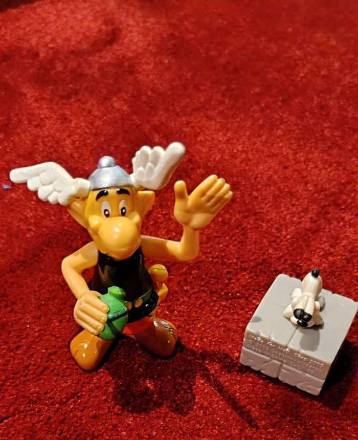 Lot figurine Astérix - photo numéro 2