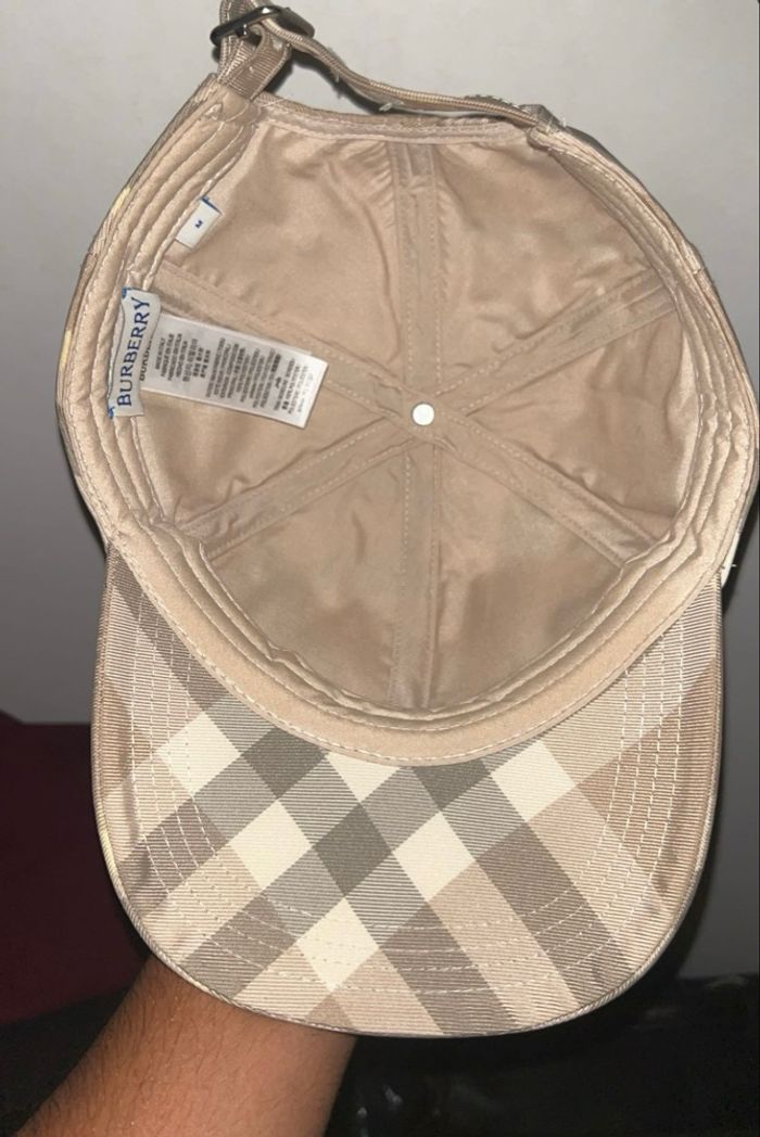 Casquette burberry - photo numéro 2