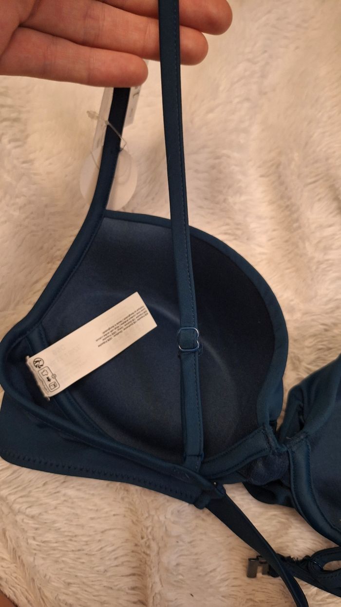 Haut de maillot de bain bleu canard effet push-up - photo numéro 5