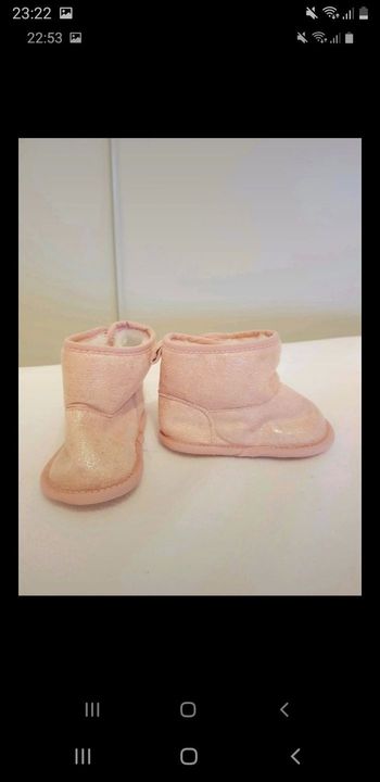 Paire de bottes rose bébé filles 6/12 mois