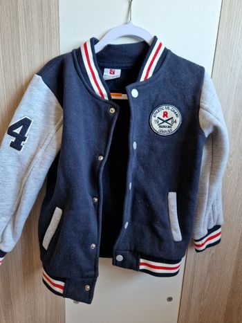 Bomber garçon en 10 ans