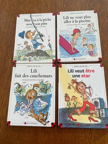 Lot de quatre livres Lili et Max