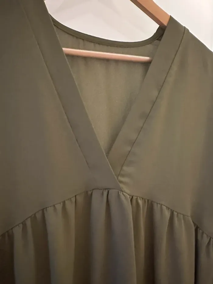 Robe vert kaki SHEIN - photo numéro 5