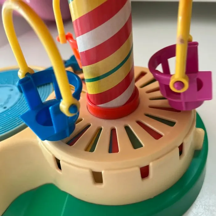 Manège à disques carrousel musical fisher price vintage - photo numéro 9