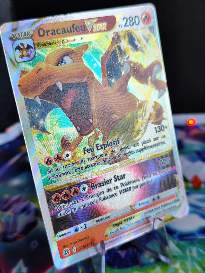 Carte pokémon neuve 🇨🇵 Dracaufeu VStar 018/172 Stars Étincelantes ki - photo numéro 3