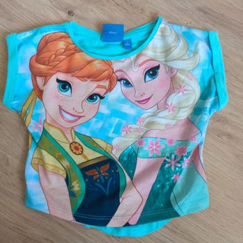 Tee shirt court
