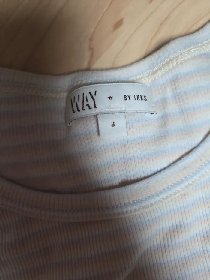 Tee shirt rayé fille taille S ikks - photo numéro 2