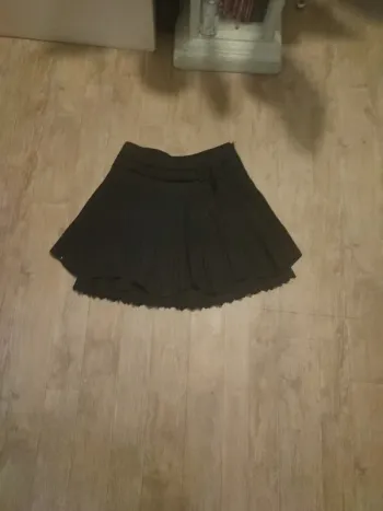 Jupe noir plissée lantin