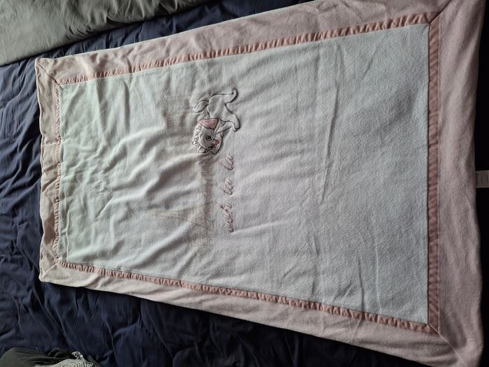 Couette lit bébé Disney Marie