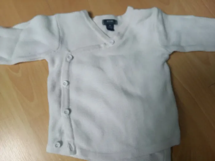 Lot vêtements bébé 1 mois - photo numéro 3