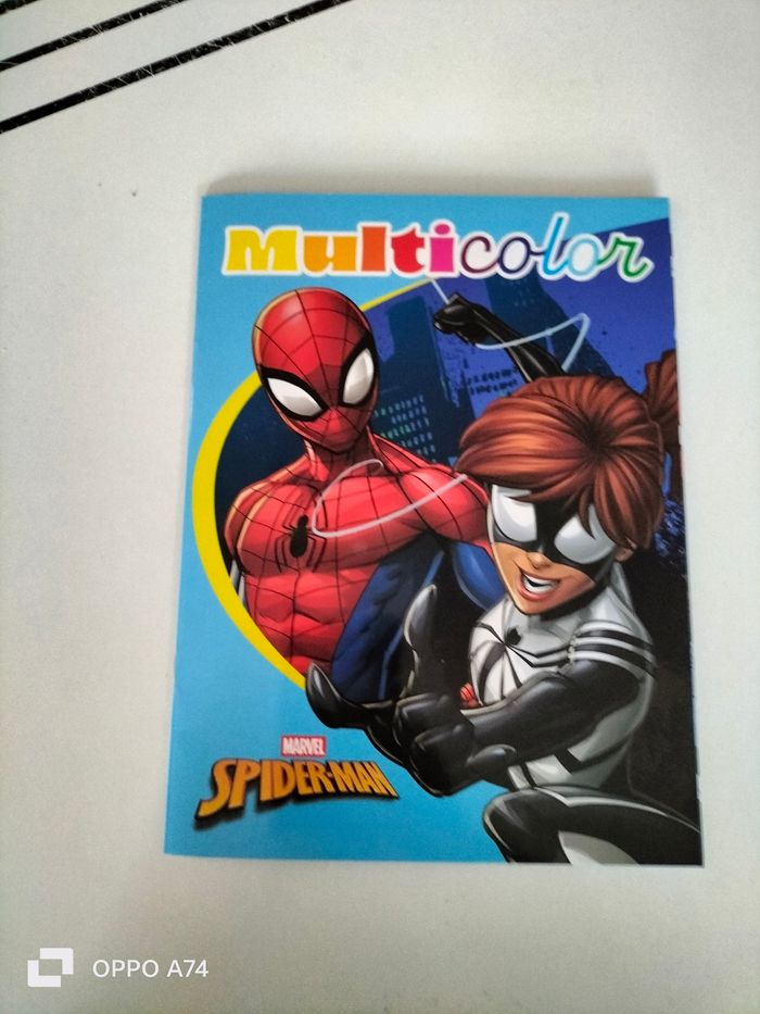 Marvel 🧡 Coloriage Spiderman