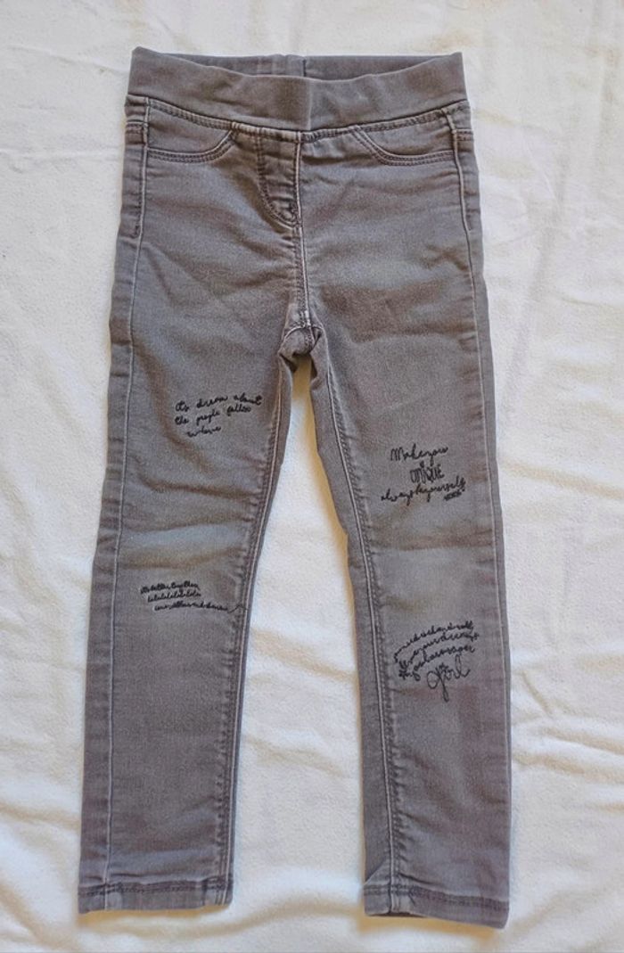 Lot de 2 pantalons TAO taille 3 ans - photo numéro 2