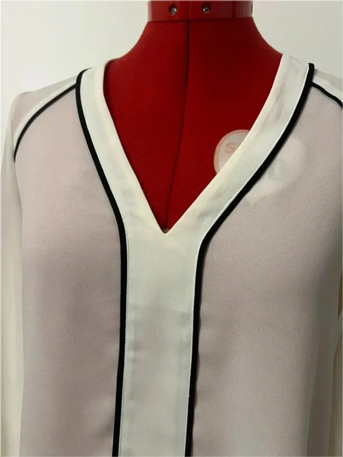 Blouse blanche à détails noirs Dorothy Perkins - photo numéro 2