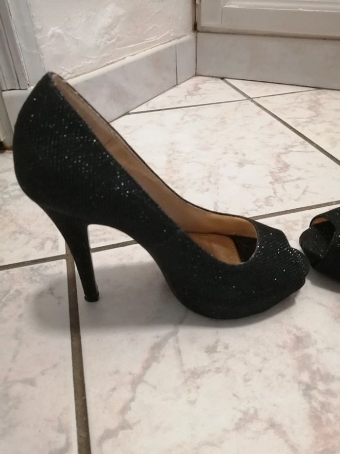 Chaussures à talons - photo numéro 5