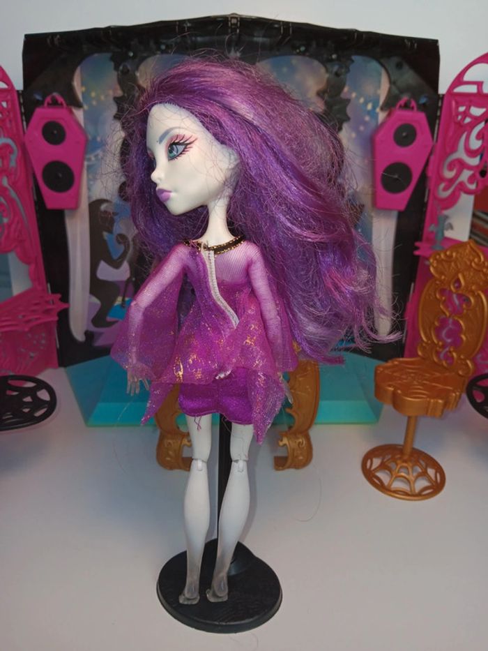 Poupée Monster High spectra D.J et sa boîte de nuit (testé le son fonctionne) - photo numéro 10