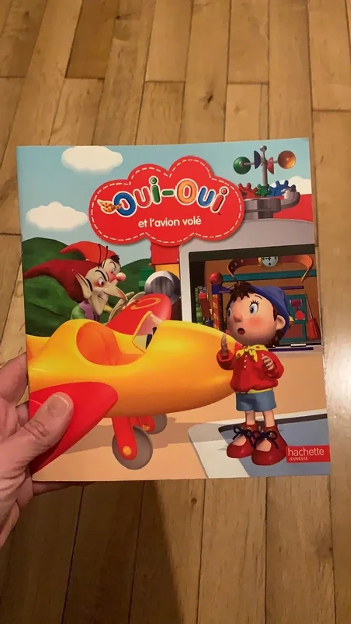 Livre oui oui et l’avion volé
