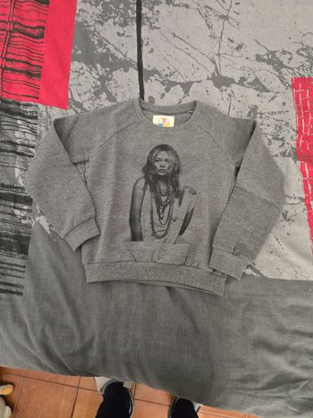 Pull Elevenparis en 6 ans