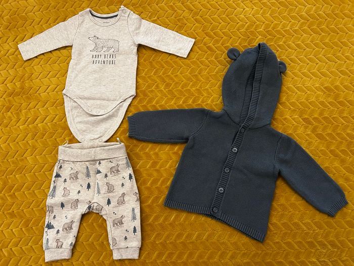 Lot de 7 ensembles bébé garçon 3 mois - photo numéro 2