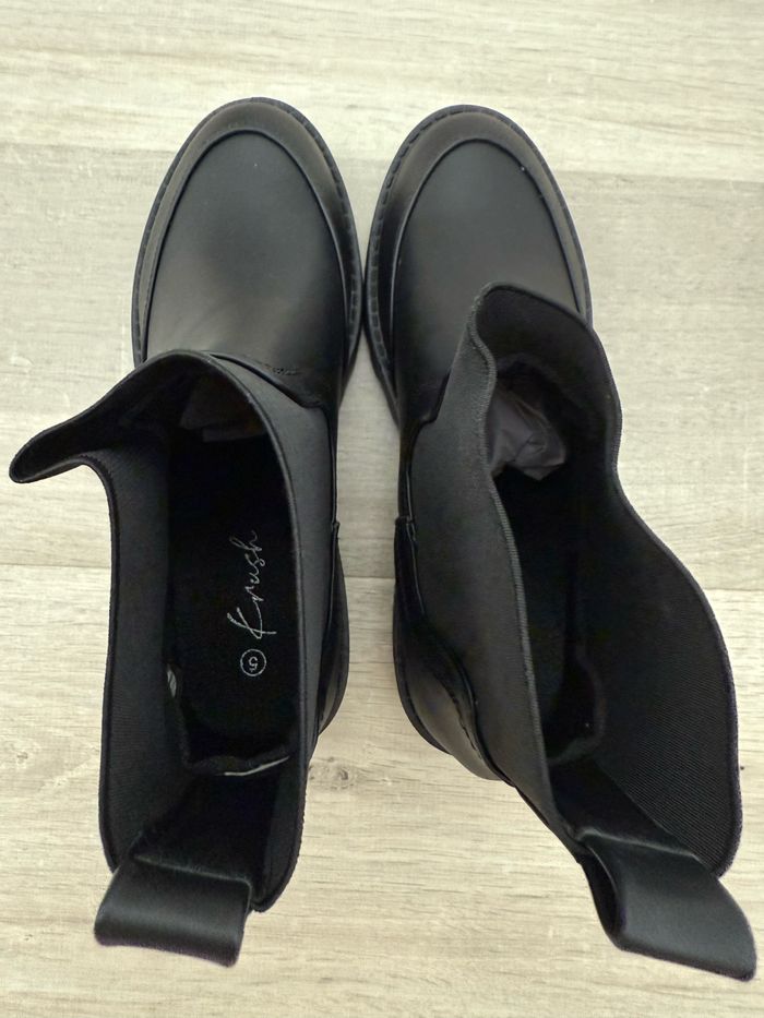 Bottines chelsea à talon carré femme Neuves boohoo - photo numéro 4